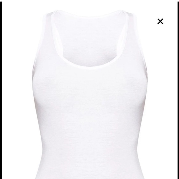 Pretty Little Thing White bodysuit - Picture 2 of 2